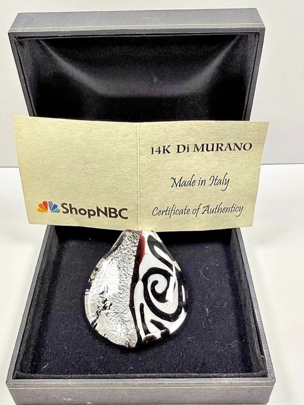 14K Di Murano Glass Pendant Necklace in Black & White Like New